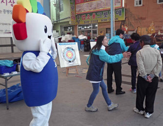 증평장뜰시장 증평군의회의원재선거 홍보캠페인 실시